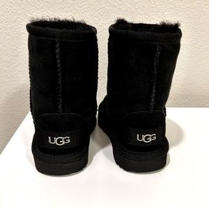 Never Worn Toddler Ugg Boots